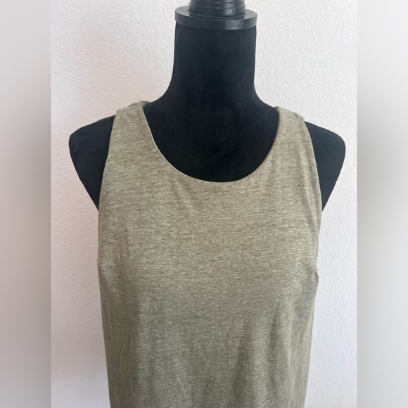 NWT: Free People Movement Racerback Tank Top in Moss Size Large - Picture 2 of 12